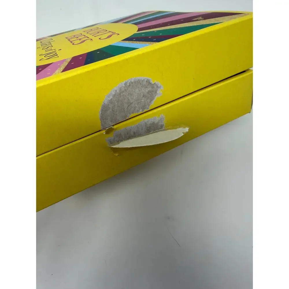 BURTS BEES 12 Days of Joy Advent - 12 lip balms